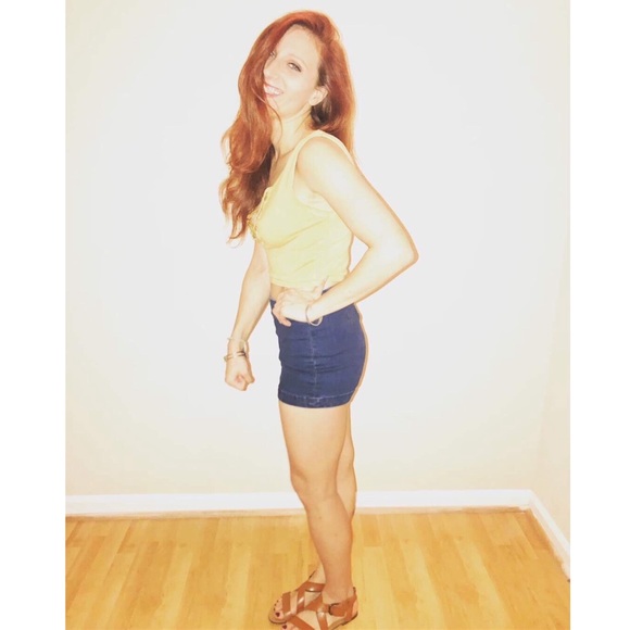 Meet your Posher, Julie - Picture 4 of 7